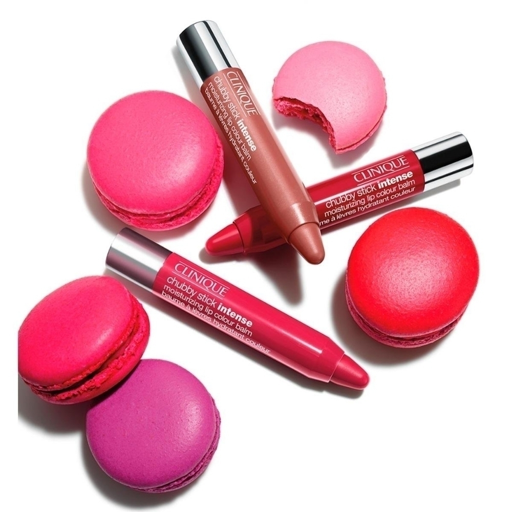Clinique Chubby Stick Intense Berry Balm - Picture 10 of 10